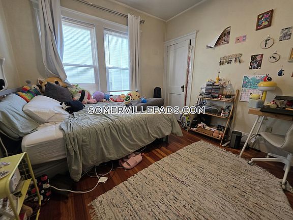 5th image of 125 Hillsdale Rd