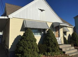 95 Samuel Ave, Pawtucket, RI 02860