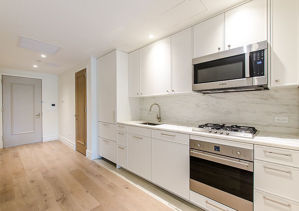 1st image of 245 W 14th St #6D