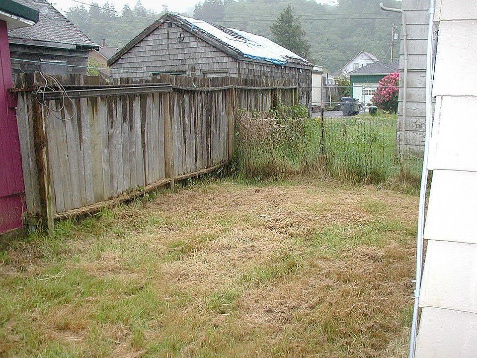 2nd image of 316 Grant St