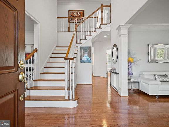 2nd image of 12321 Greenbriar Branch Dr