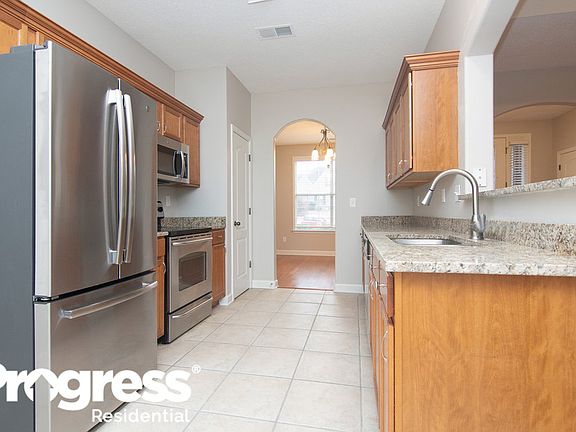 5th image of 10162 Bloomsbury Ave