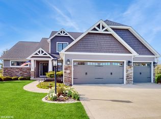 116 Lavender Ct, New Carlisle, IN 46552