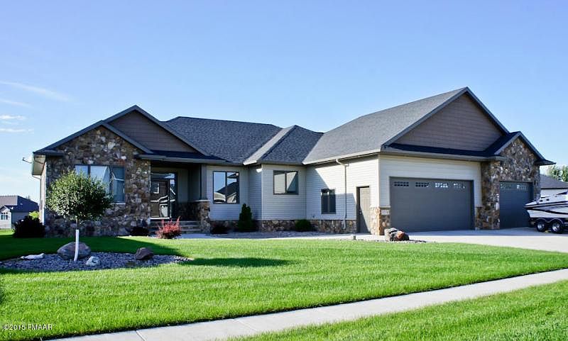 1st image of 3518 6th St E