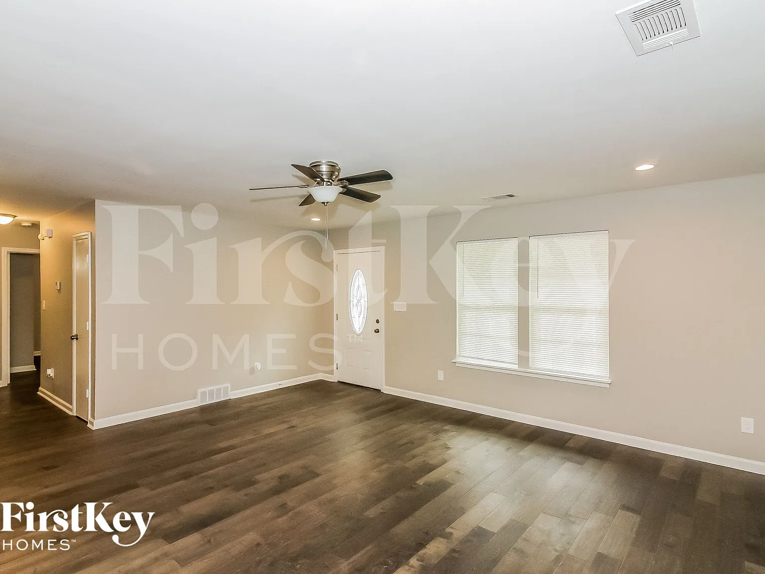 3 bed, 2.0 bath, 1528 sqft, $1,780 — Photo 2