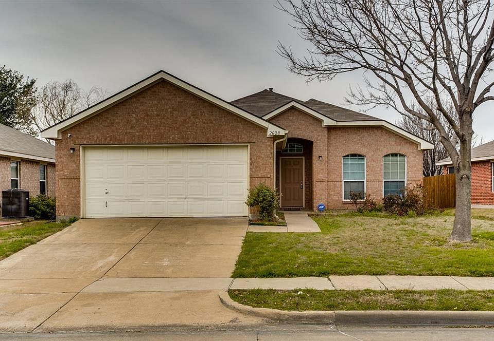1st image of 2028 Falls Creek Dr