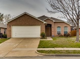 2028 Falls Creek Dr, Little Elm, TX 75068