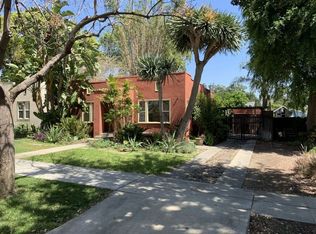 422 N 8th Ave, Upland, CA 91786