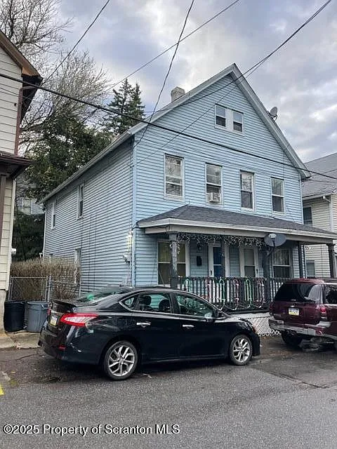 414-416 S Edwards Ct photo 1