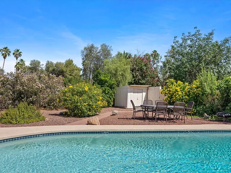 8713 E Orange Blossom Ln — Photo 14