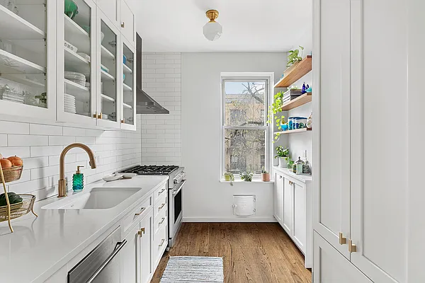 Sold by Compass | media 11