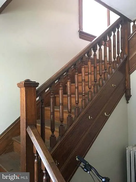 2 bed, $1,200 — Photo 3