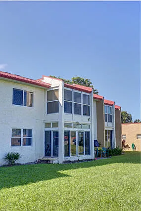 Building Photo - 235 Golden River Dr