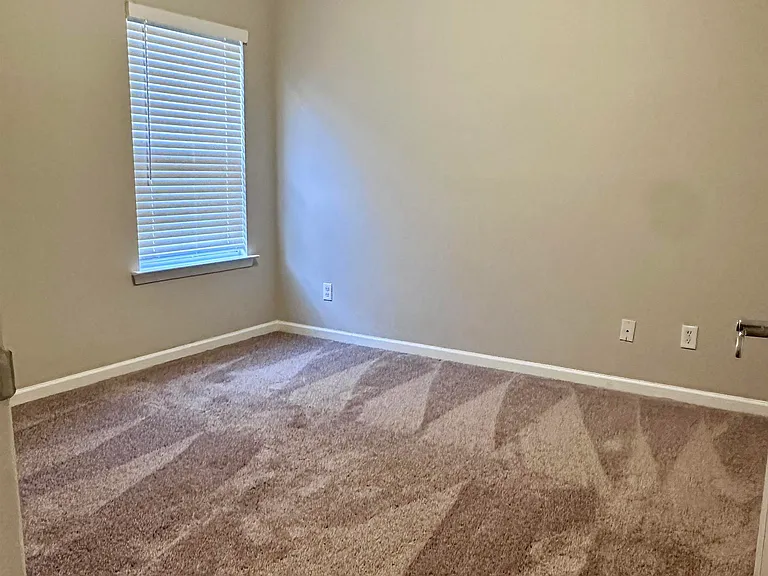 5272 Promenade Dr — Photo 18