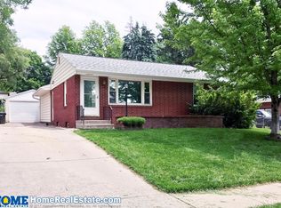 1718 N 57th St, Lincoln, NE 68505