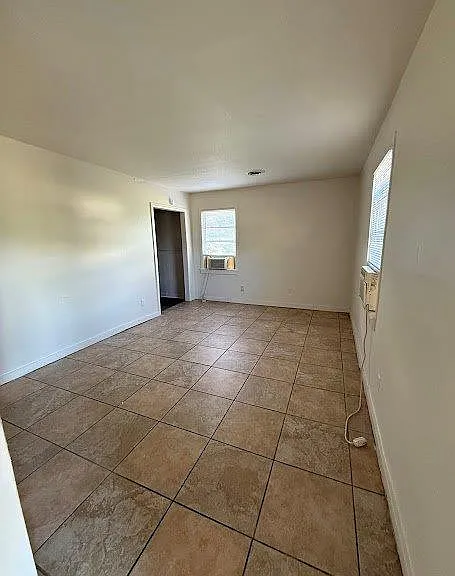 2270 Imogene St — Photo 6