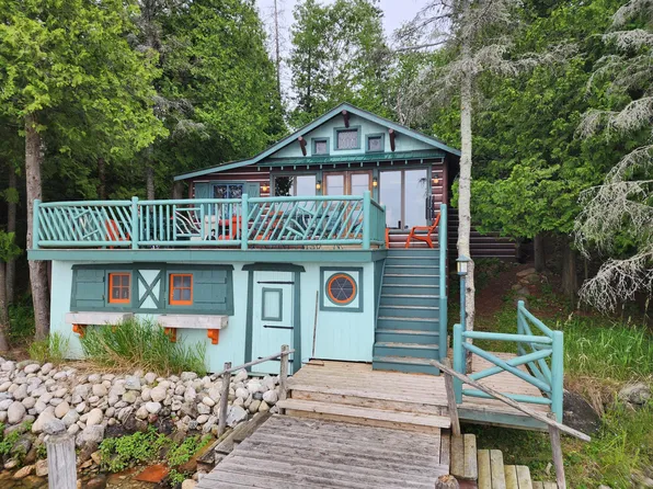 1141 S Islington Rd, Cedarville, MI 49719
