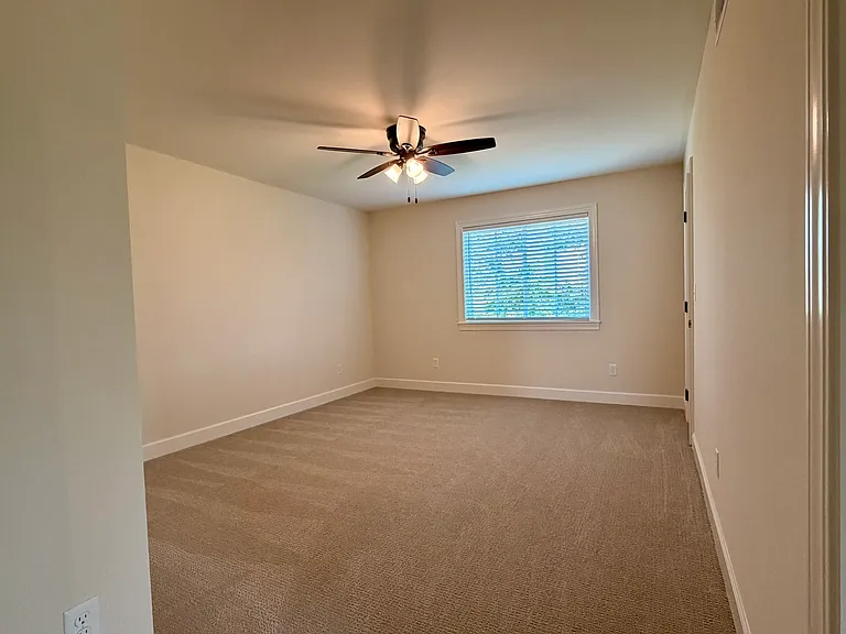 5621 Maggie Way — Photo 16