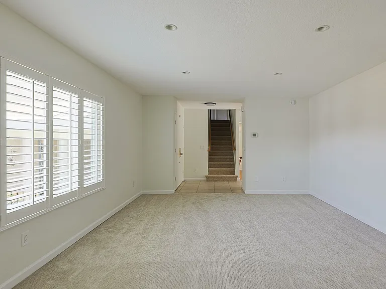 7517 Melotte St — Photo 8