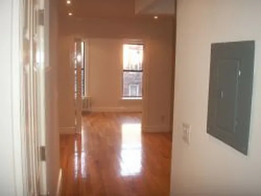 Rented by RV Realty | media 4