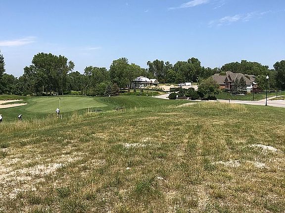 4th image of 630 Iron Horse Dr