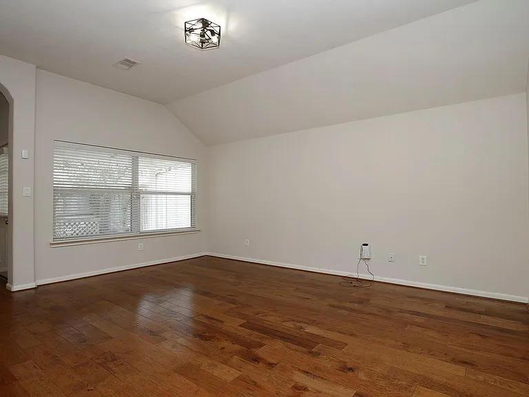 15938 Cottage Ivy Cir — Photo 6