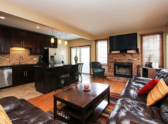 2nd image of 1221 S Parkside Dr #12