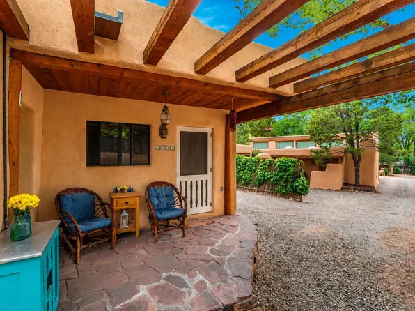 810 1/2 Abeyta St, Santa Fe, NM 87505