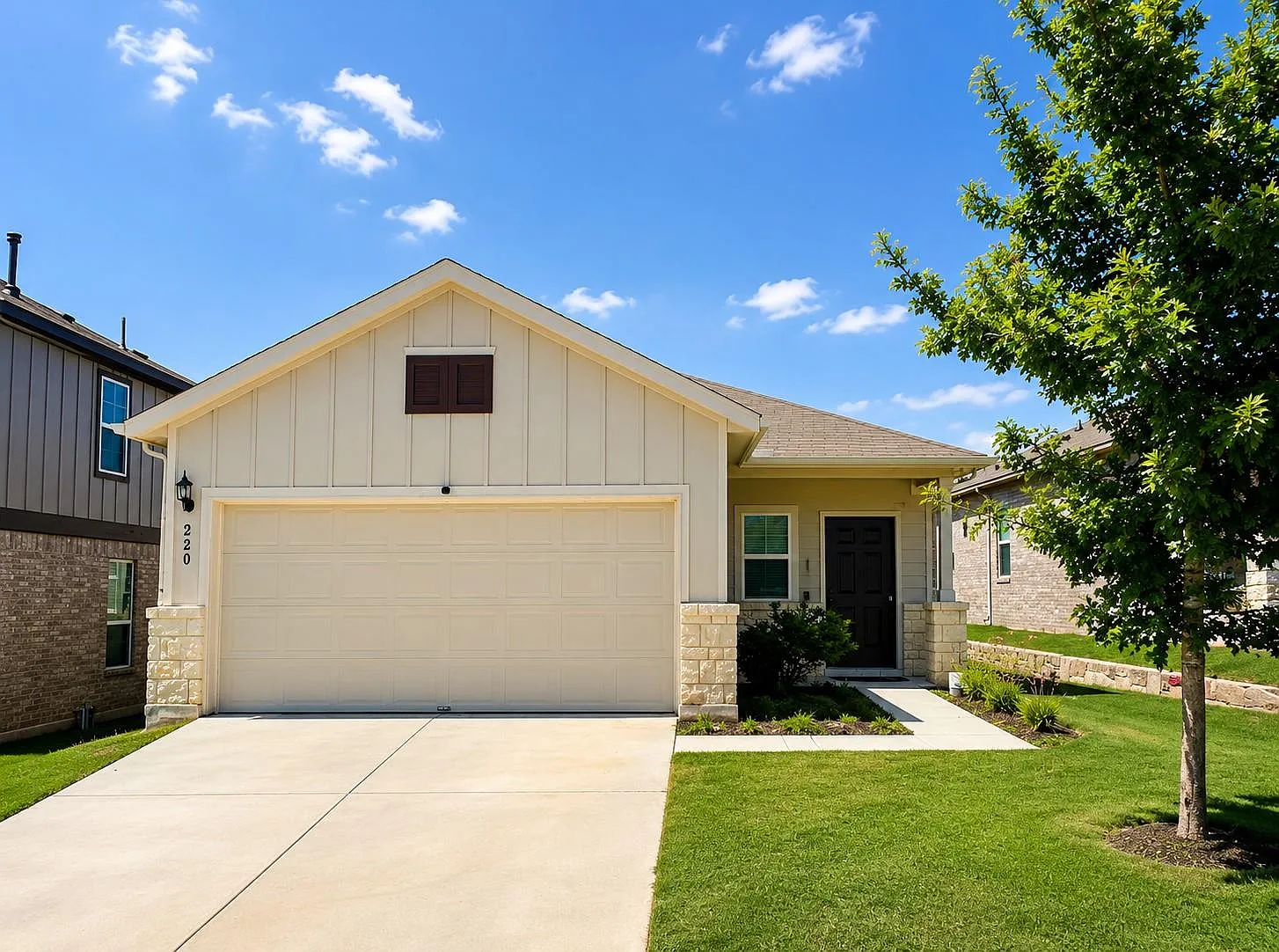 3 bed, 2.0 bath, 1510 sqft, $2,150 — Photo 1