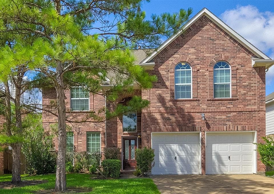 Drake buys house in Houston, Texas