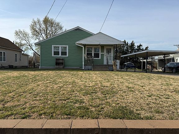 3rd image of 821 W Main St