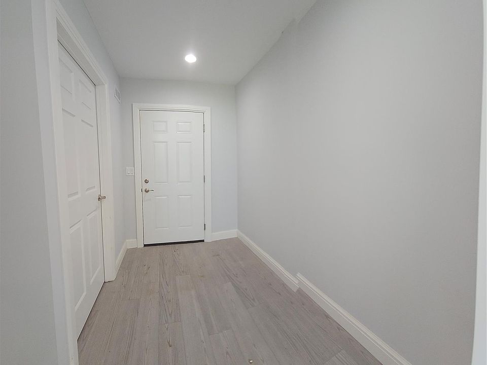 9170 River Valley Rd, photo 24