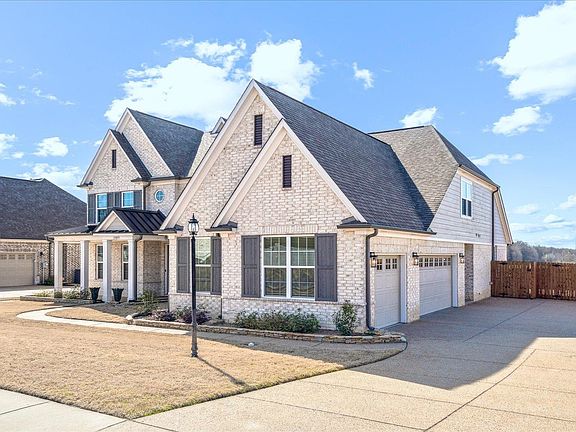 2nd image of 13853 Highlands Crest Dr