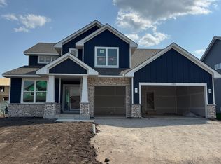1086 Achilles Dr, Rosemount, MN 55068
