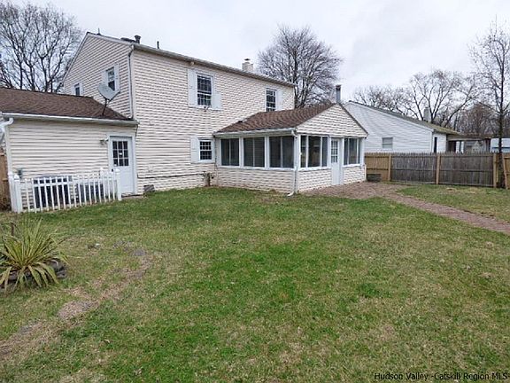 2nd image of 9 Kalina Dr