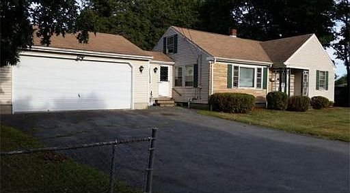 2nd image of 12 Dorothy St