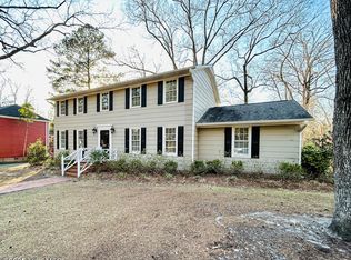 201 Brookview Dr, Jacksonville, NC 28540