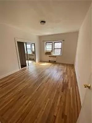 5th image of 3130 Brighton 6 St #4D