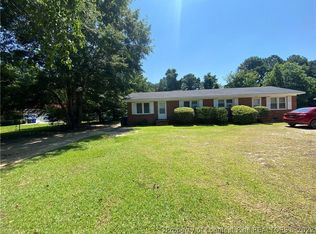 417 Windermere Dr, Fayetteville, NC 28314