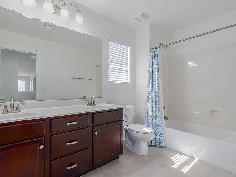 2532 W Corva Dr — Photo 22