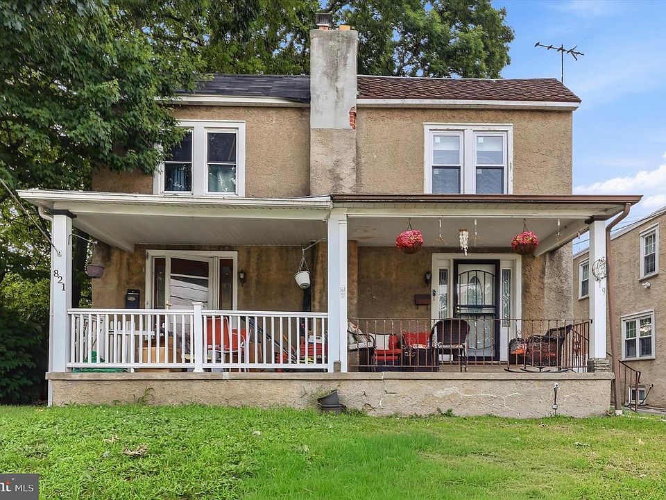 1st image of 821 Bedford Ave