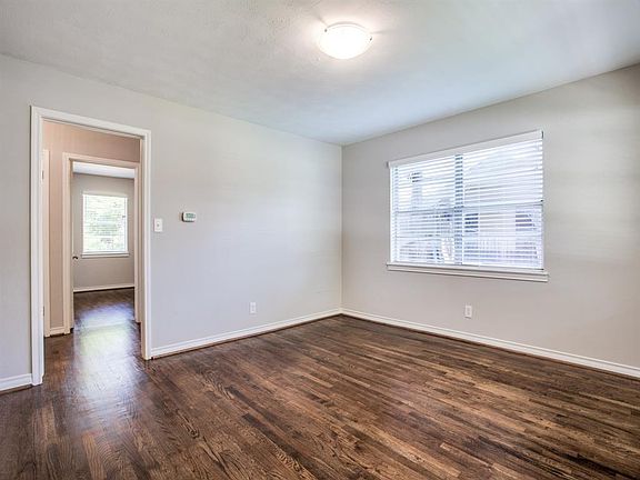 4th image of 1315 Kings Hwy #1313