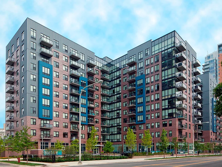 AMLI Lofts — Photo 24