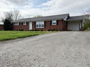 417 7th St, Lawrenceburg, TN 38464