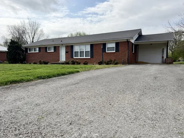 417 7th St, Lawrenceburg, TN 38464