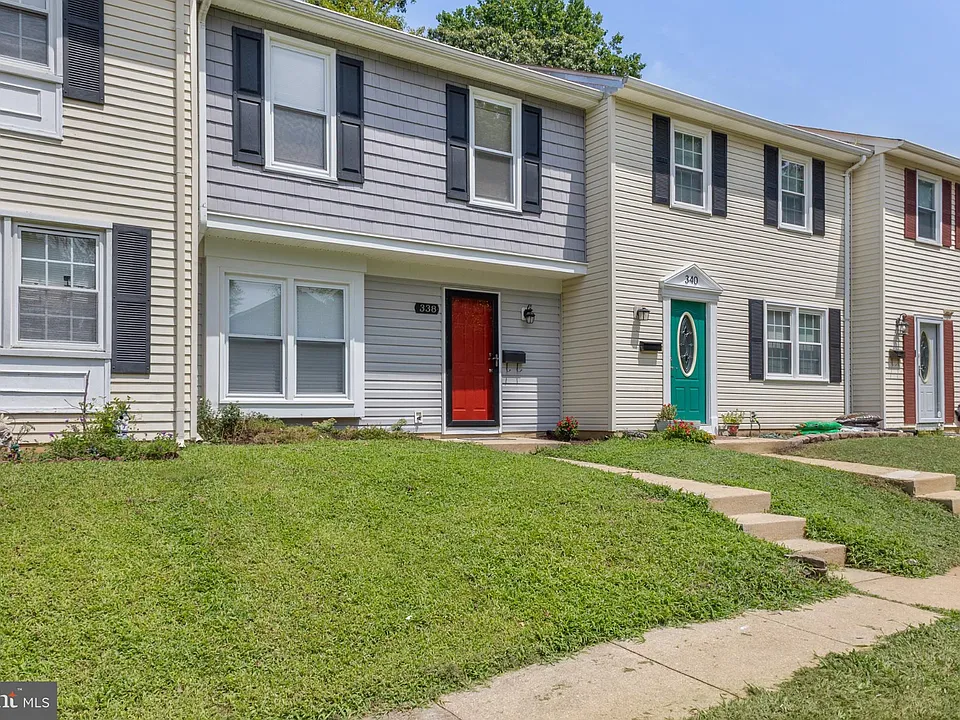 338 Charred Oak Ct