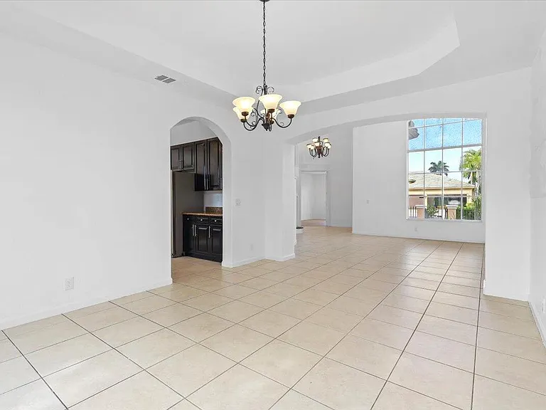 1831 Waldorf Dr — Photo 14