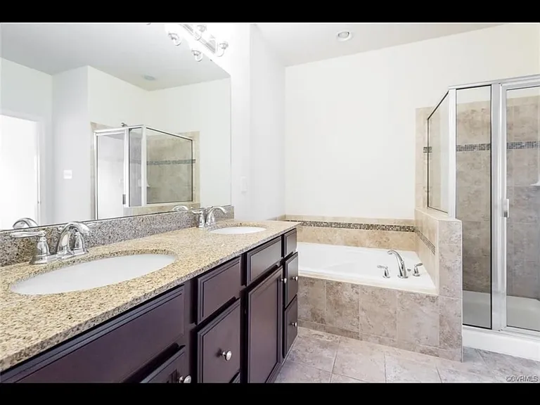 3104 Abruzzo Pl — Photo 7