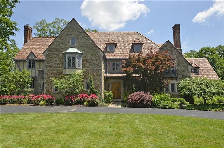 3530 Bayard Dr, Cincinnati, OH 45208 Zillow