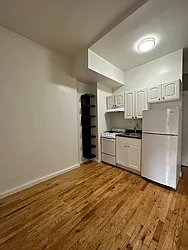 Rented by Peter R. Hungerford, LREB